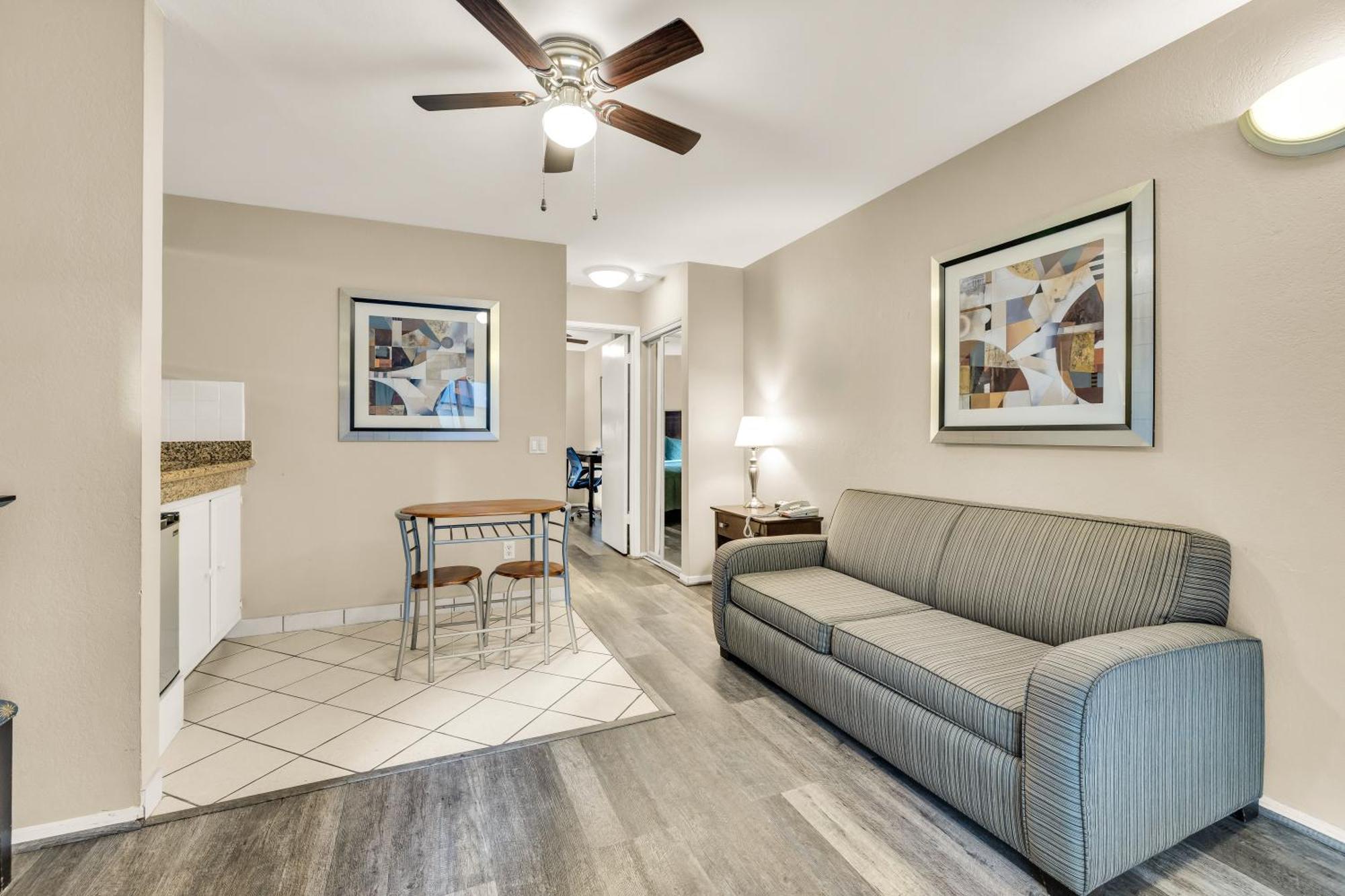 Scottish Fairway Inn Monterey Zewnętrze zdjęcie